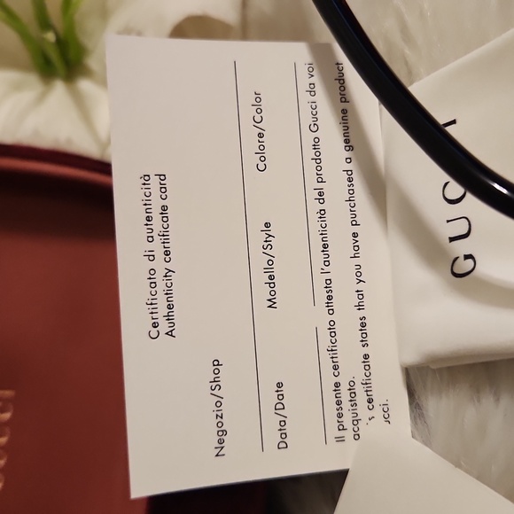 Gucci square framed sunglasses ๐ I ACCEPT ANY REASONABLE OFFERS - Picture 10 of 16